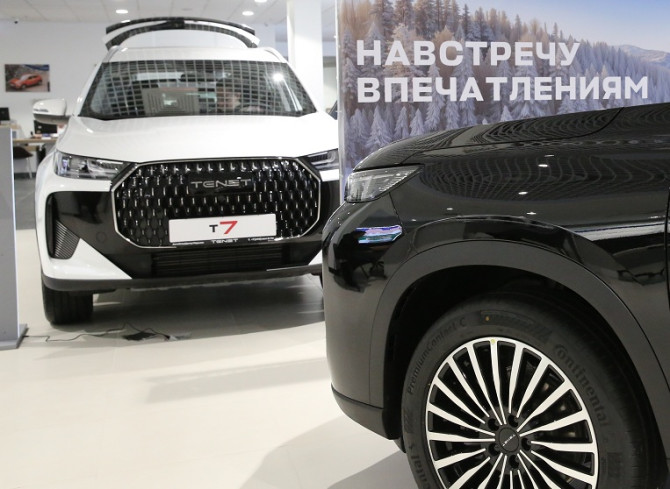 Продажи новых легковых авто в России в апреле превзошли 100 тыс. единиц, рост — 15 %